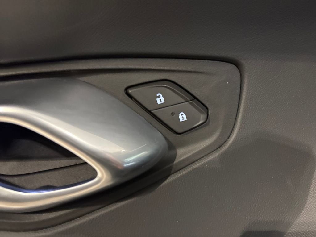 2023 Chevrolet Camaro LT1