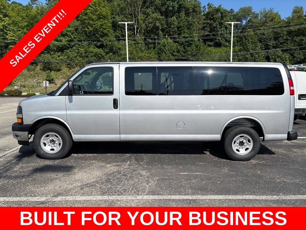 2026 Chevrolet Express Passenger 1LT