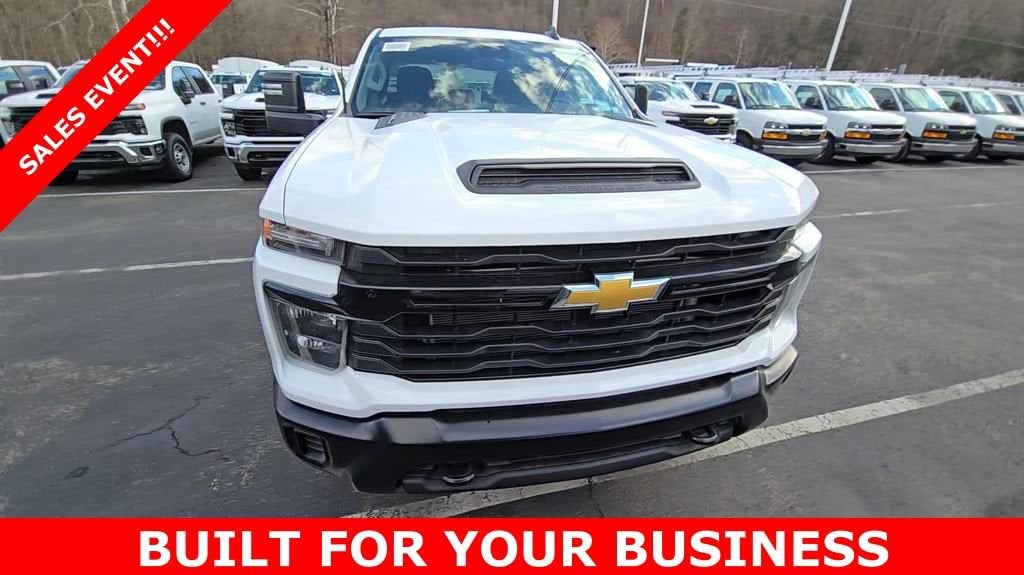 2025 Chevrolet Silverado 3500 HD WT