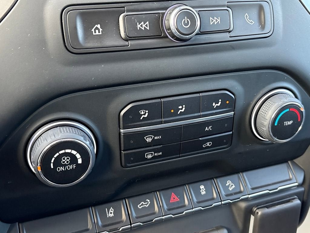 2024 Chevrolet Silverado 2500 HD Custom