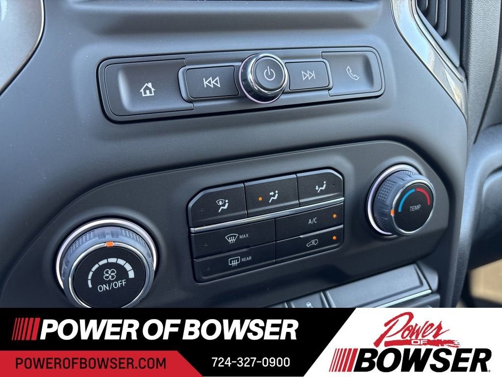 2025 Chevrolet Silverado 1500 Custom