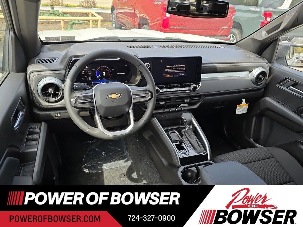 2025 Chevrolet Colorado WT/LT