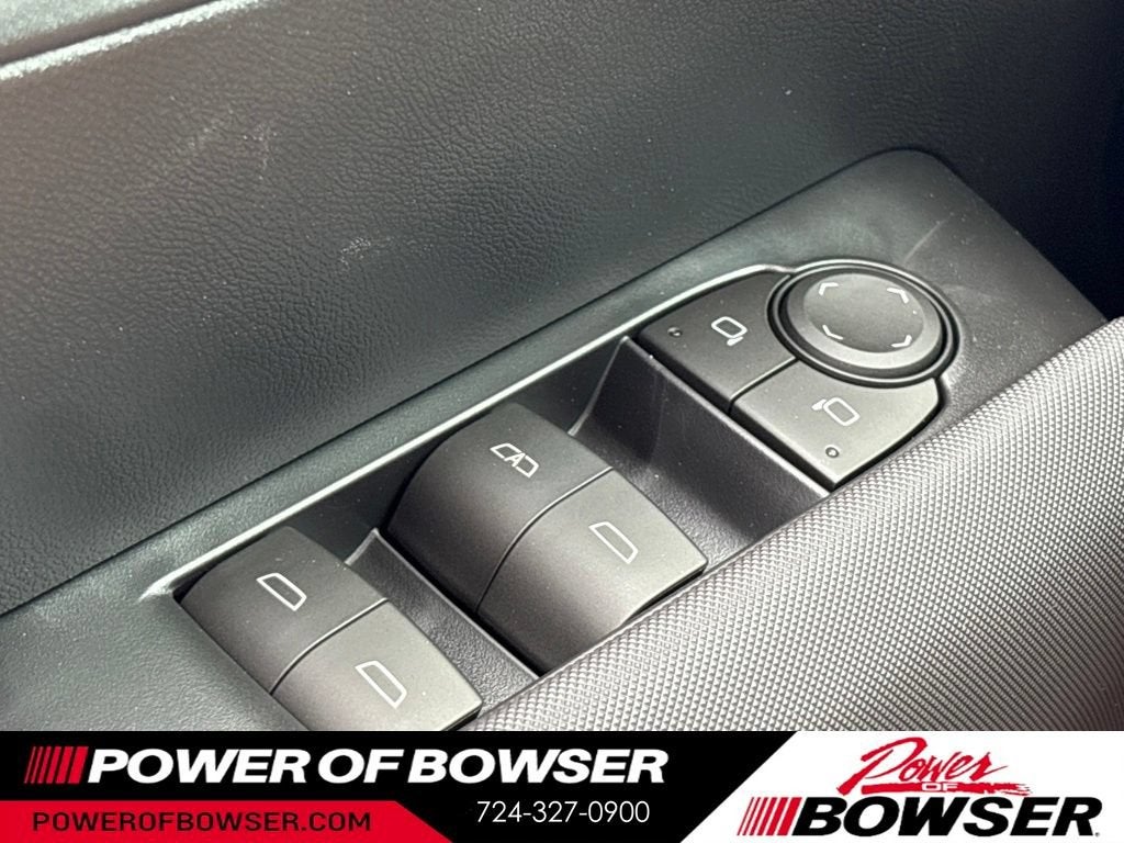 2026 Chevrolet Colorado Z71 - Photo 9