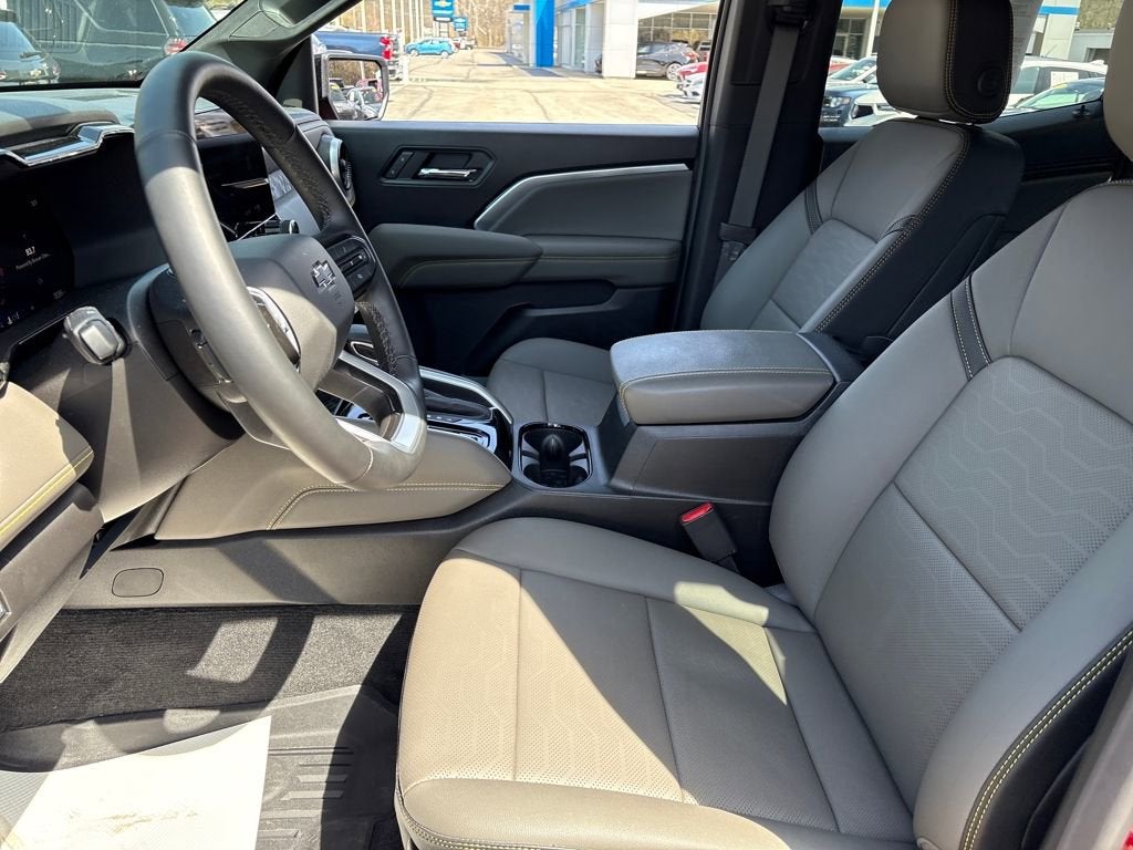 2025 Chevrolet Colorado ZR2