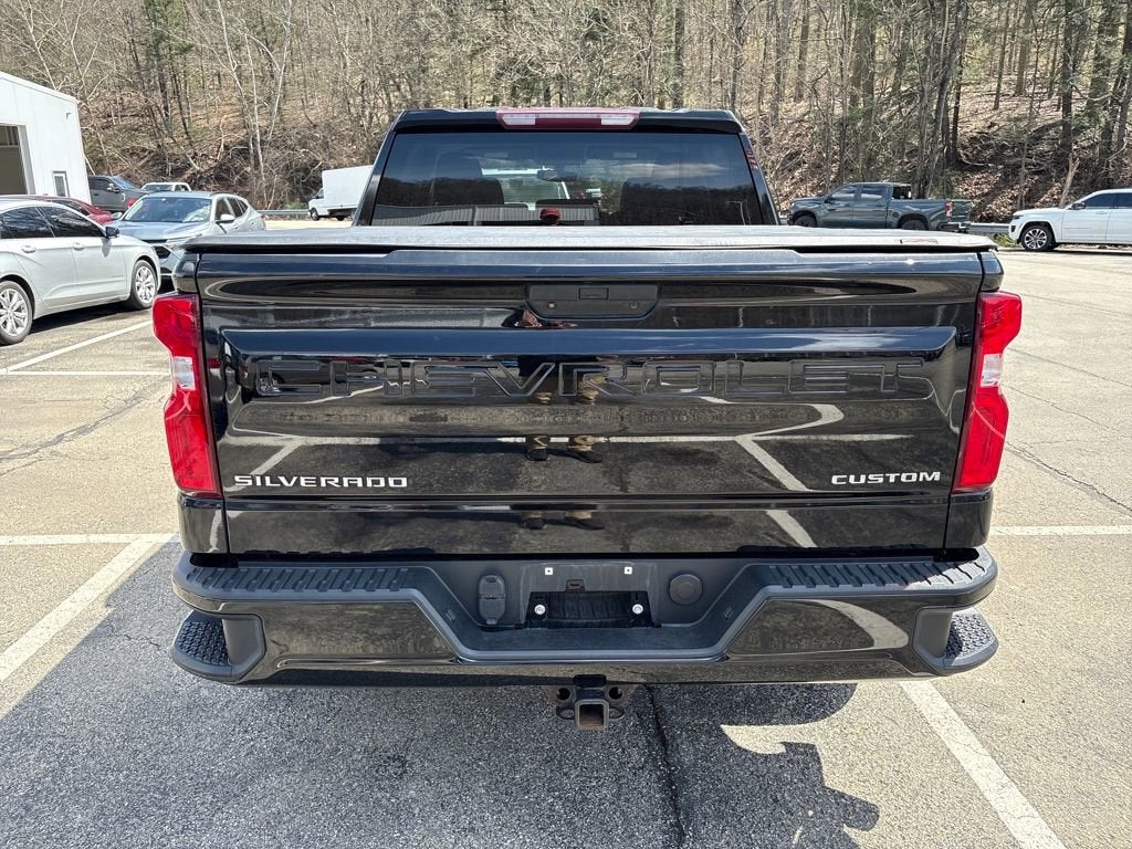 2021 Chevrolet Silverado 1500 Custom
