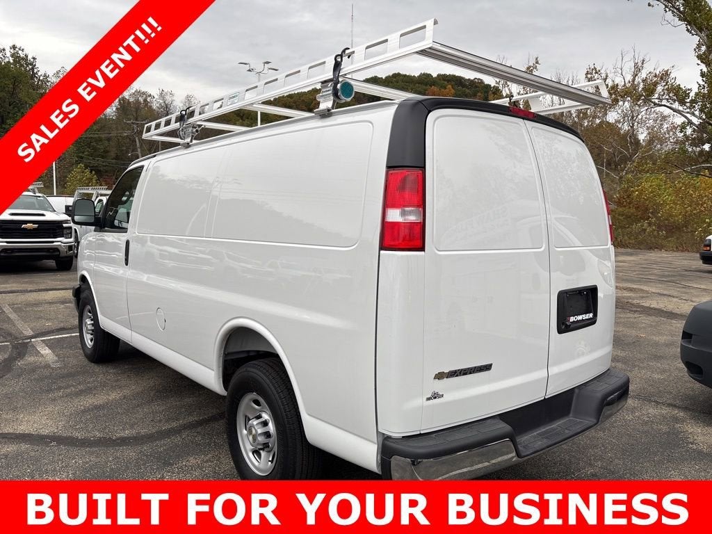 2025 Chevrolet Express Cargo 2500 WT