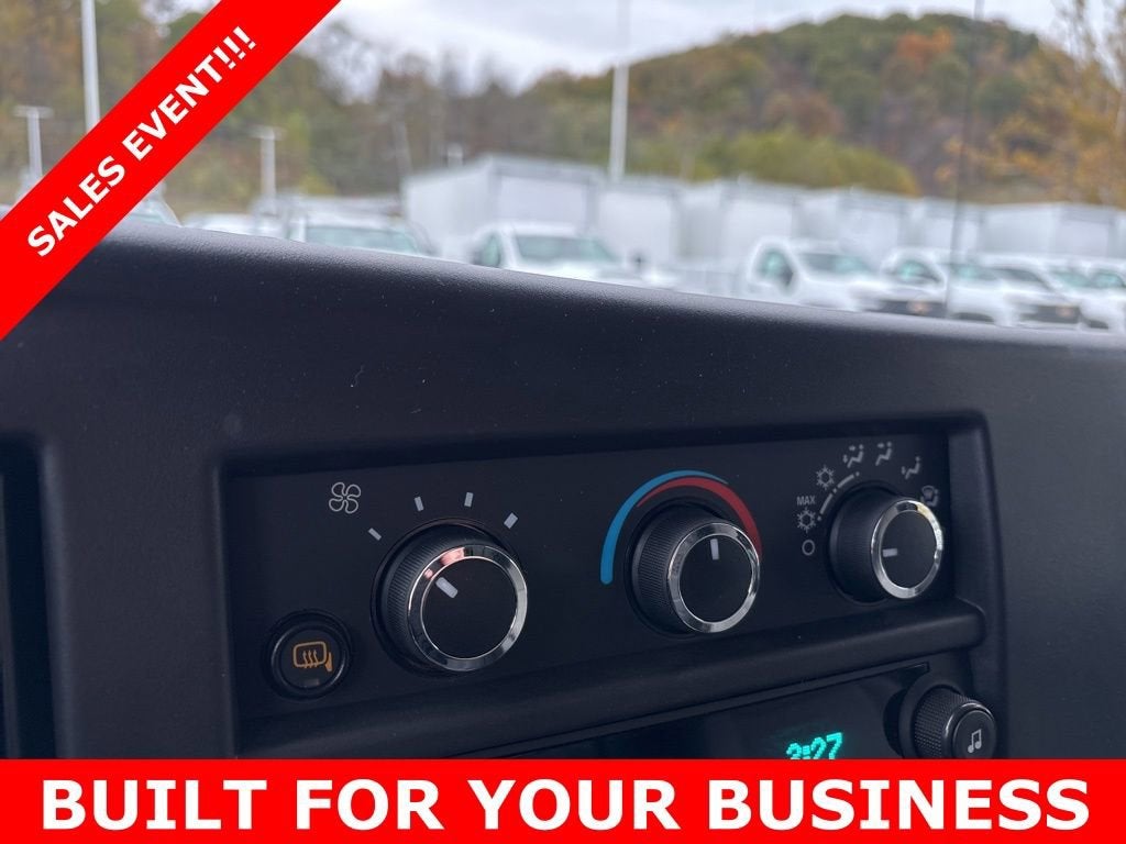 2025 Chevrolet Express Cargo 2500 WT