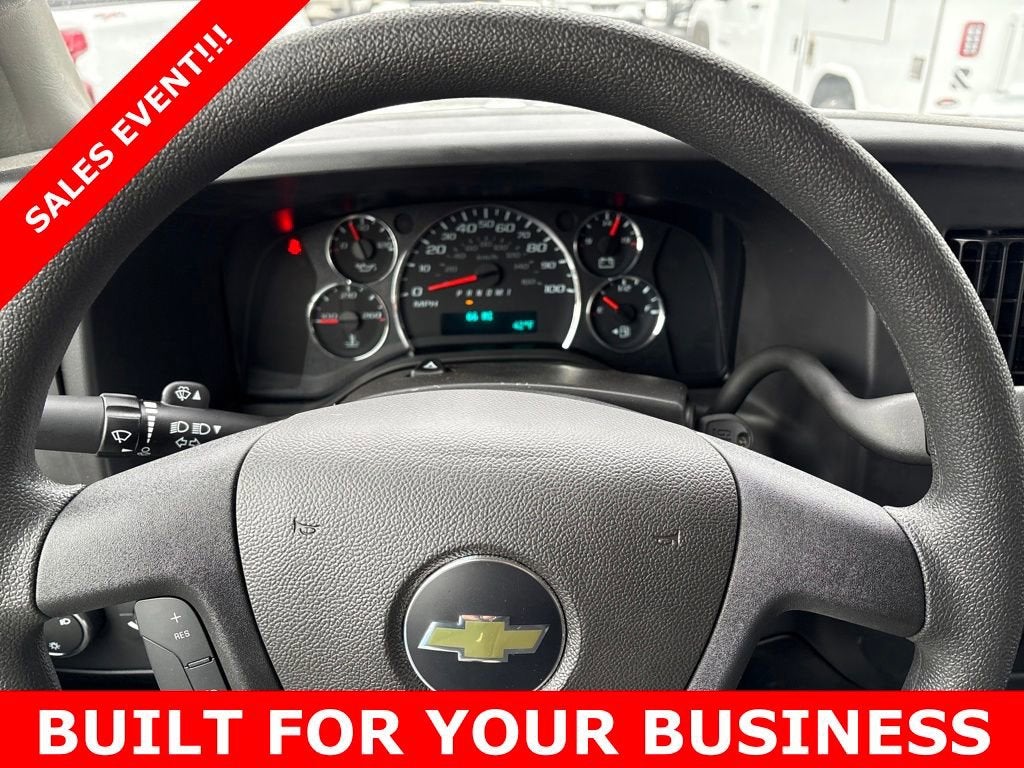 2025 Chevrolet Express Cargo 2500 WT