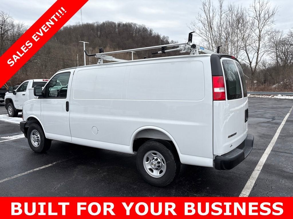 2025 Chevrolet Express Cargo 2500 WT