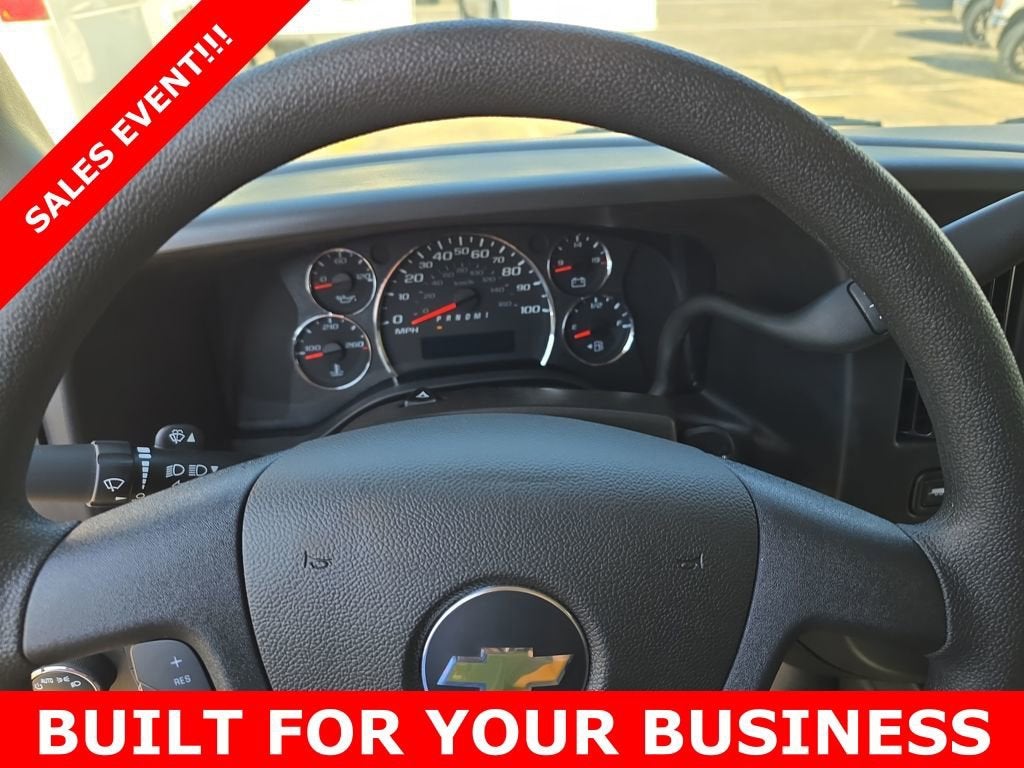 2025 Chevrolet Express Cargo 2500 WT