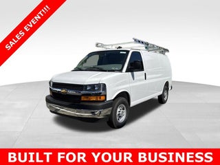 2025 Chevrolet Express Cargo WT