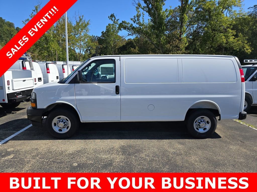 2025 Chevrolet Express Cargo 2500 WT