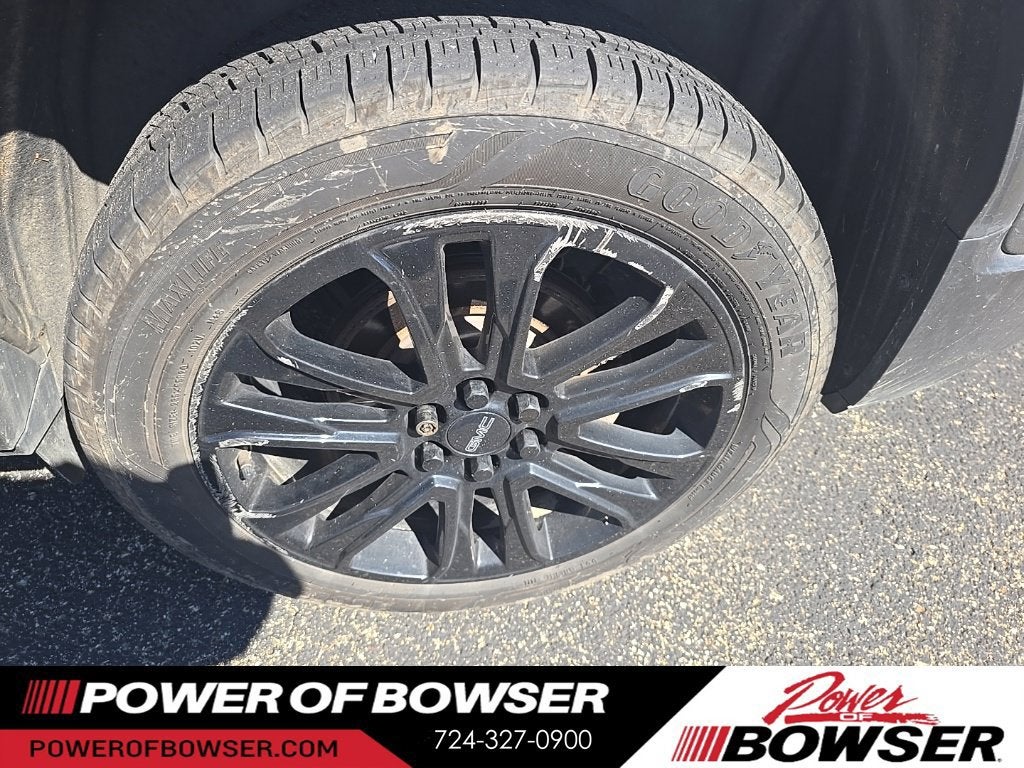 2022 GMC Acadia SLE