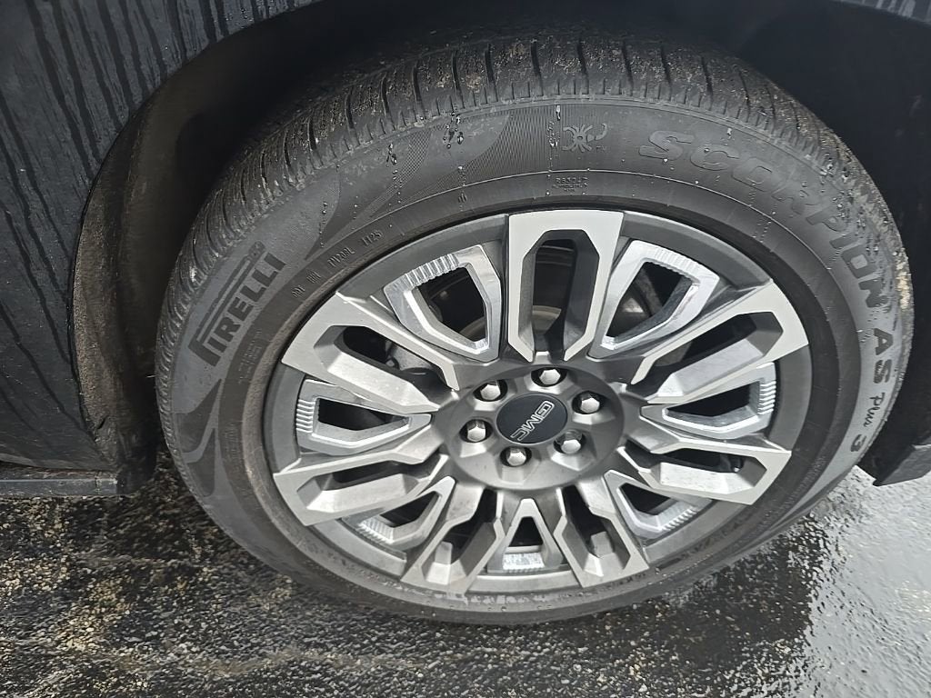 2023 GMC Yukon Denali Ultimate