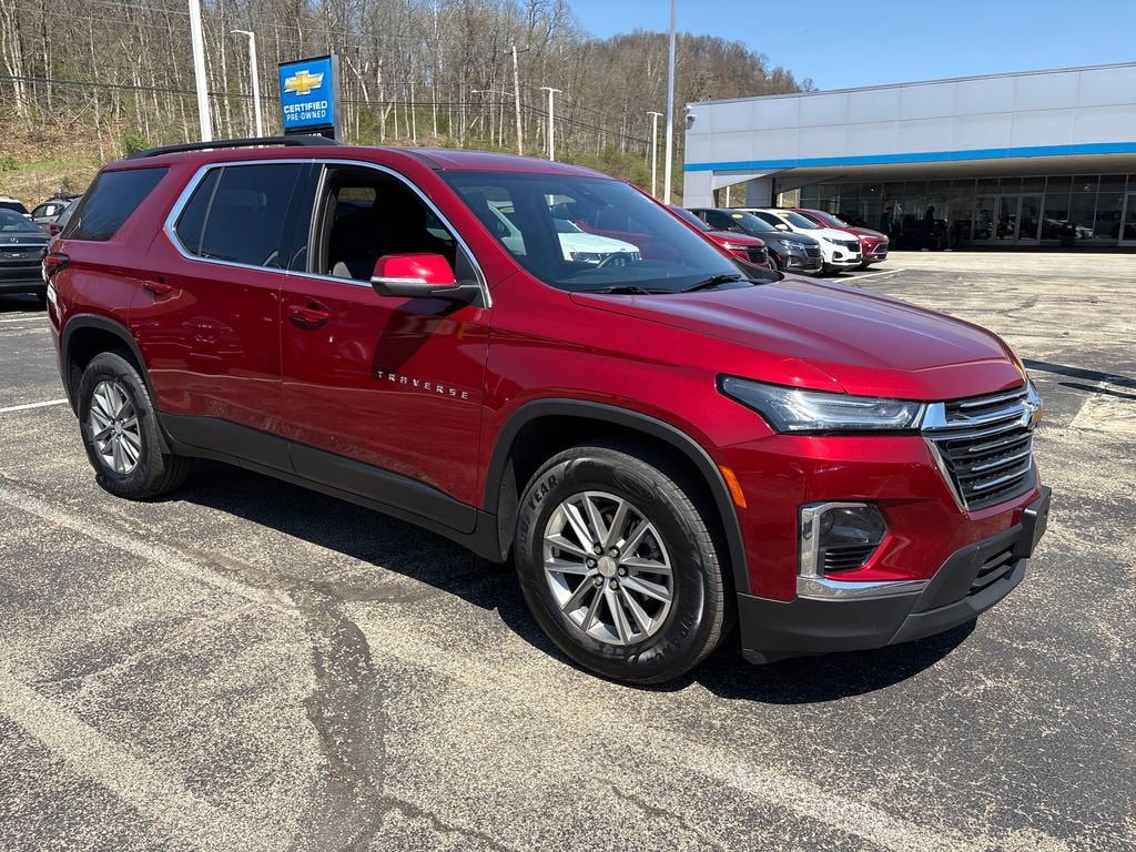2023 Chevrolet Traverse LT Cloth