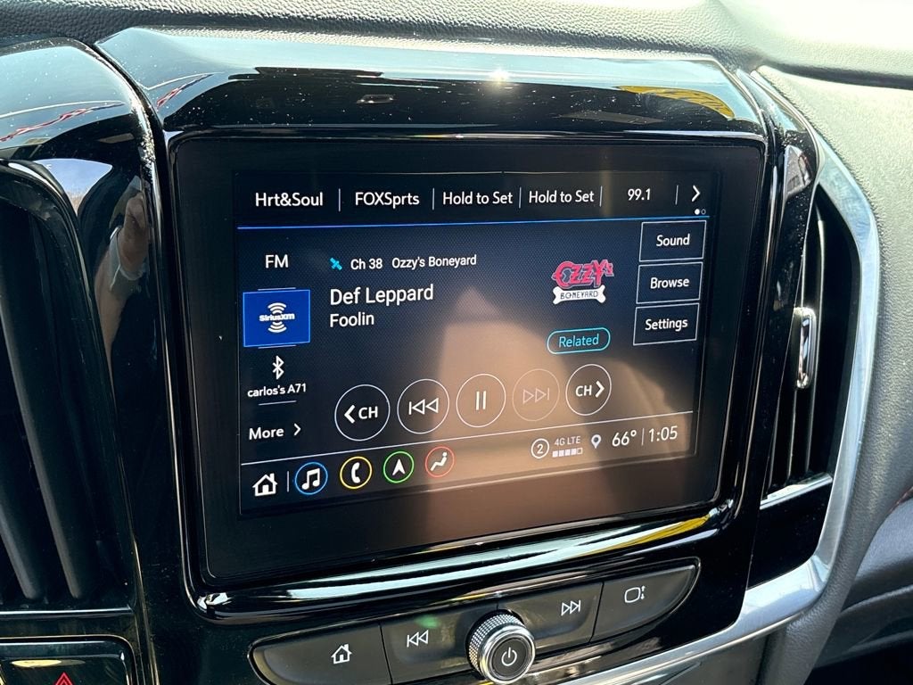 2023 Chevrolet Traverse RS