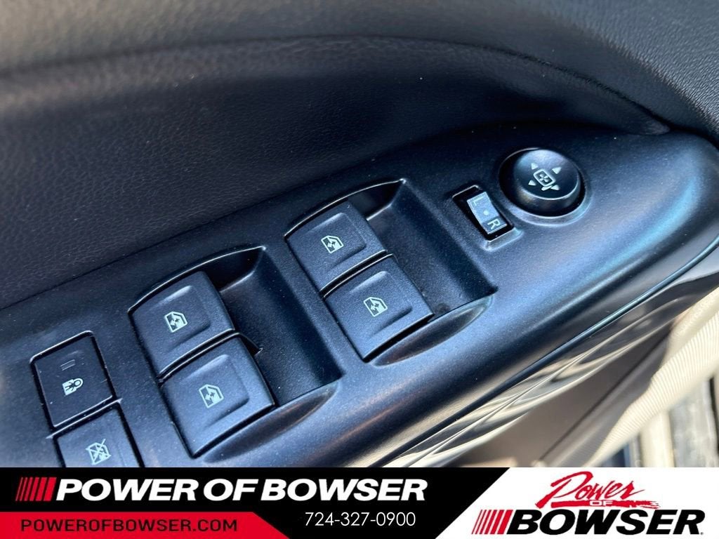 2022 GMC Canyon AT4 - Leather
