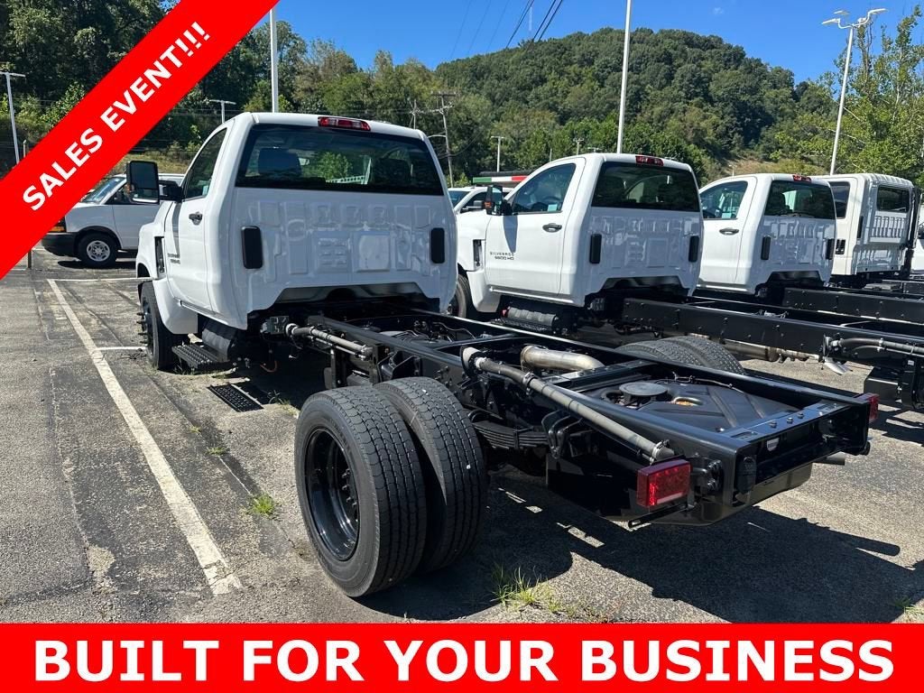 2024 Chevrolet Silverado 5500 HD Work Truck