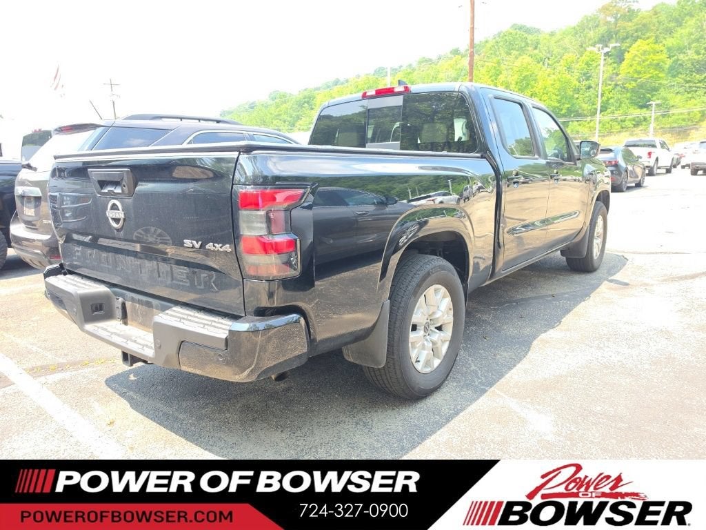 2024 Nissan Frontier SV
