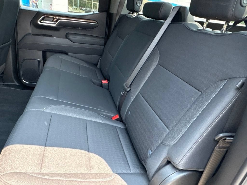 2025 Chevrolet Silverado 1500 LT (2FL)