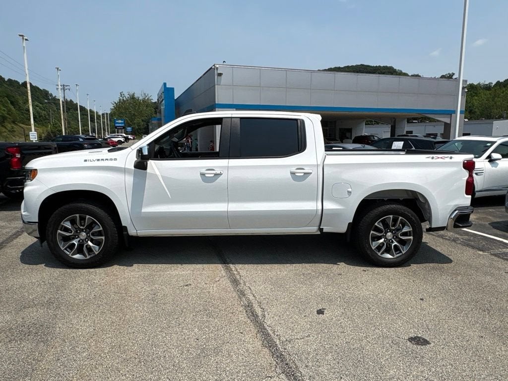 2025 Chevrolet Silverado 1500 LT (2FL)