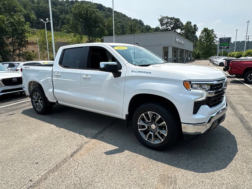 2025 Chevrolet Silverado 1500 LT (2FL)