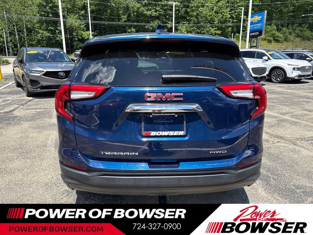 2022 GMC Terrain SLE