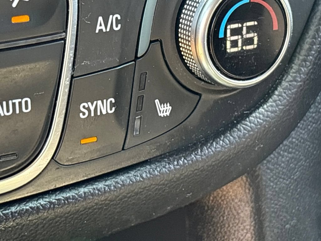 2024 Chevrolet Equinox LT - Photo 15