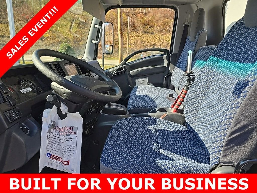 2025 Chevrolet Low Cab Forward 5500 XG NA