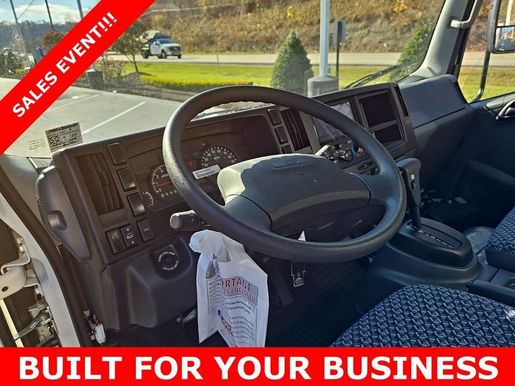 2025 Chevrolet Low Cab Forward 5500 XG NA