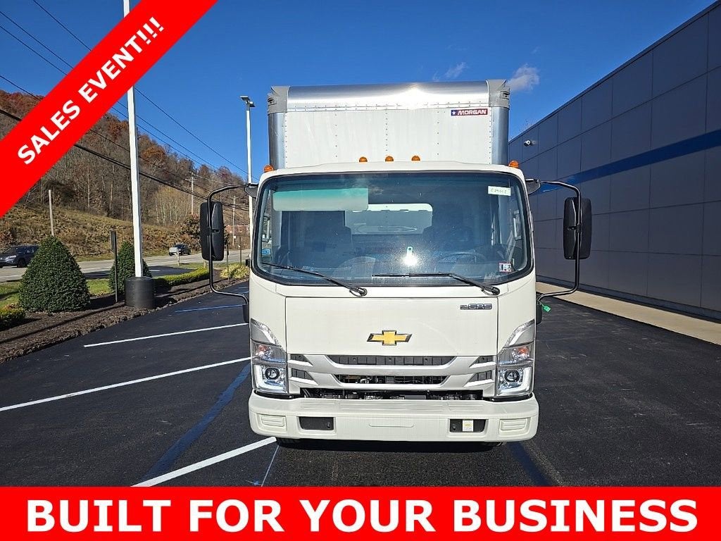 2025 Chevrolet Low Cab Forward 5500 XG NA