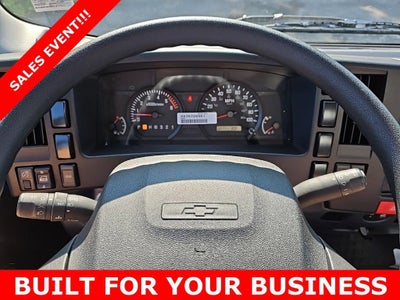 2025 Chevrolet Low Cab Forward 5500 XG NA