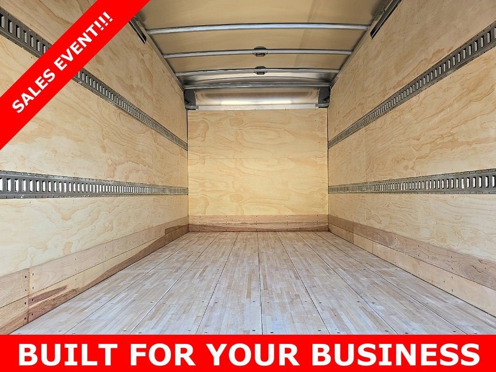 2025 Chevrolet Low Cab Forward 5500 XG NA