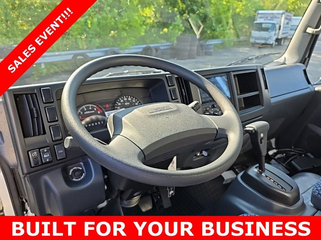 2025 Chevrolet Low Cab Forward 5500 XG NA