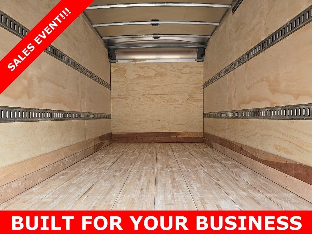 2025 Chevrolet Low Cab Forward 5500 XG NA