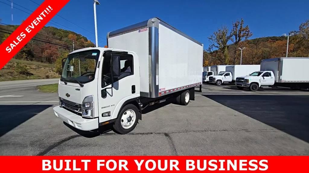 2025 Chevrolet Low Cab Forward 5500 XG NA