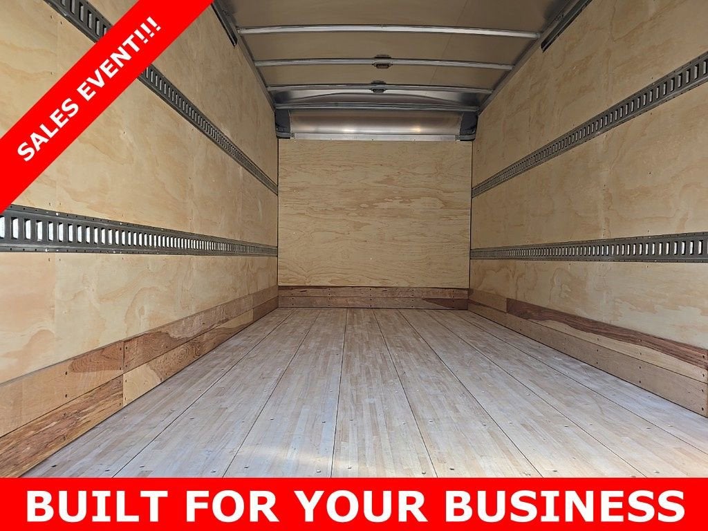 2025 Chevrolet Low Cab Forward 5500 XG NA