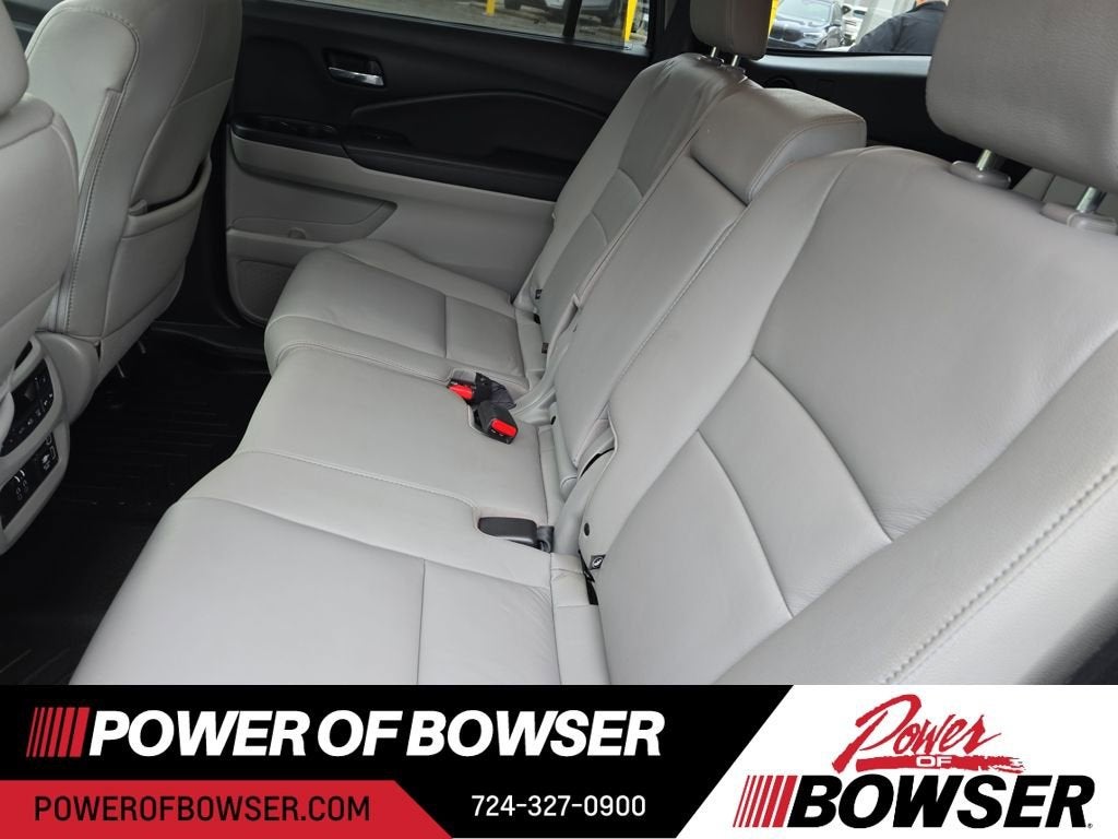 2020 Honda Pilot Touring 8-Passenger