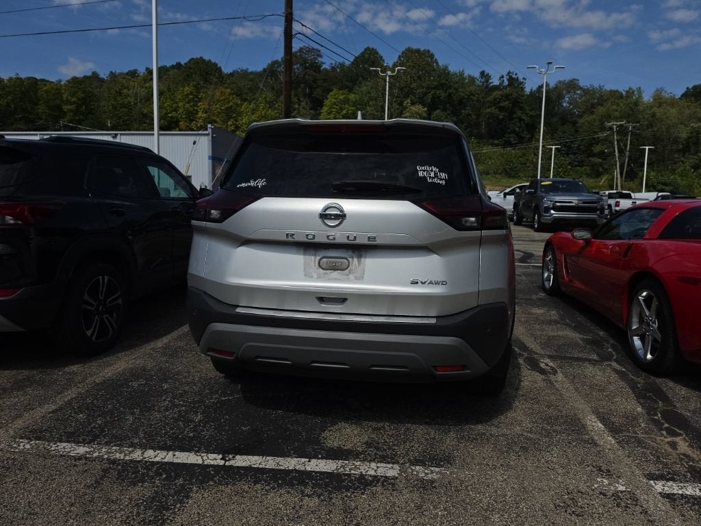 2021 Nissan Rogue SV