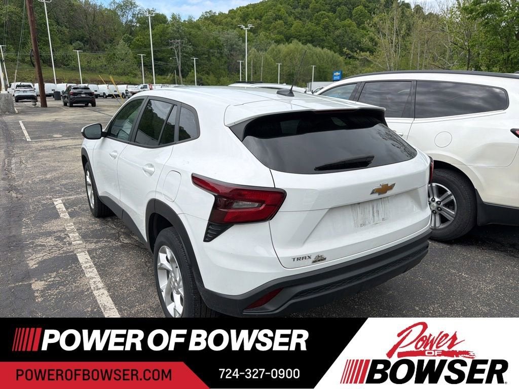2024 Chevrolet Trax LS