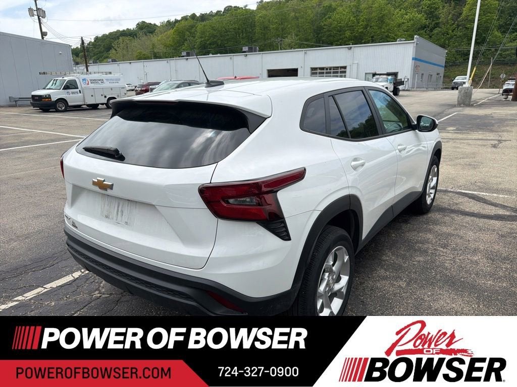 2024 Chevrolet Trax LS