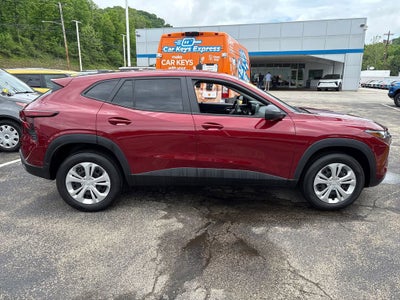 2025 Chevrolet Trax LS