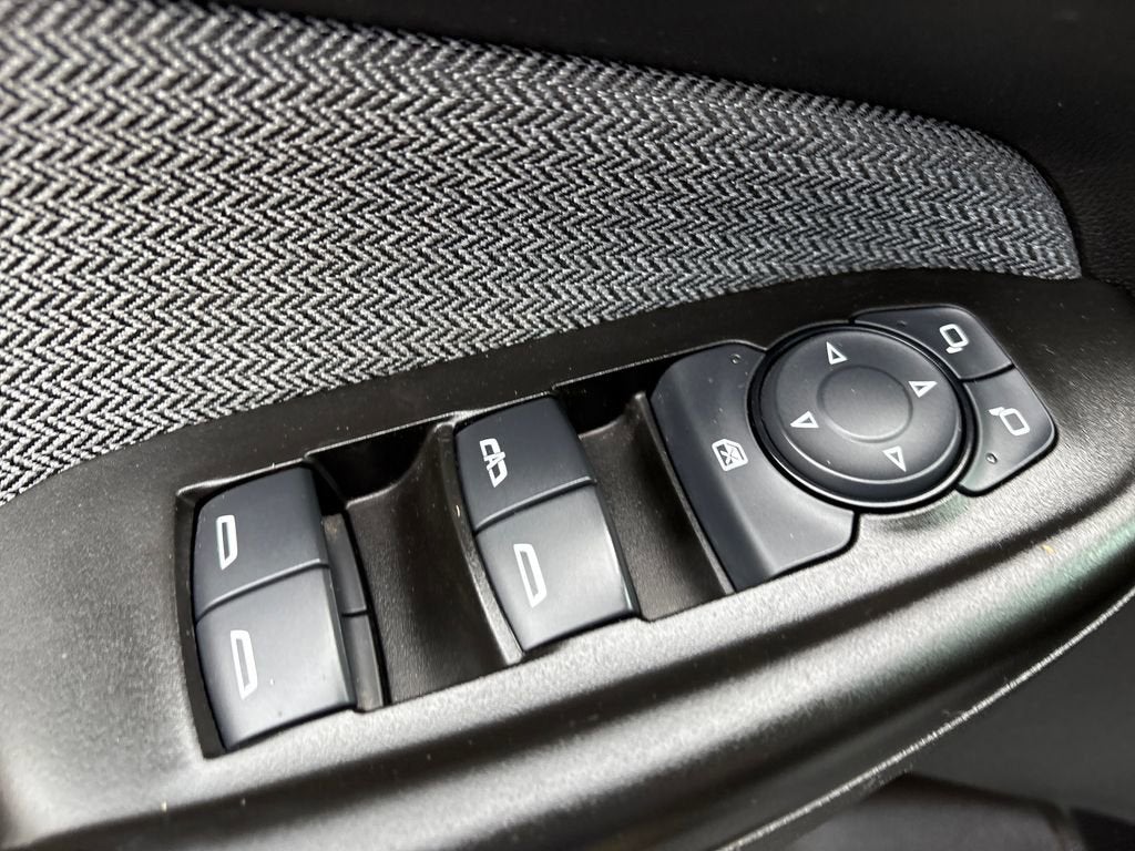 2023 Chevrolet TrailBlazer LT - Photo 12