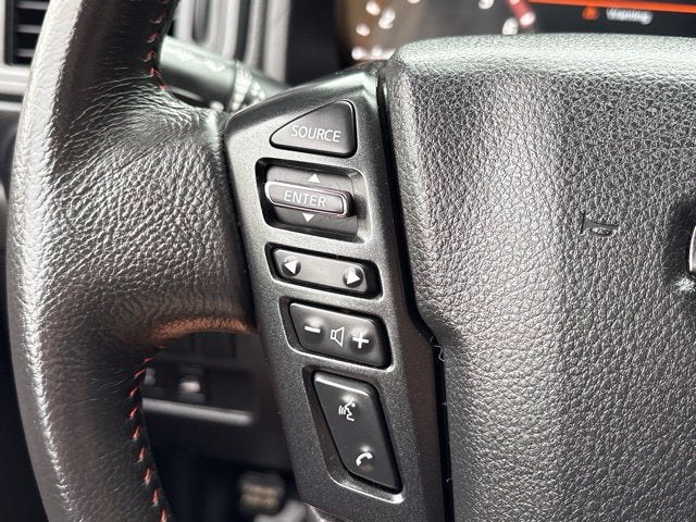 2024 Nissan TITAN Crew Cab PRO-4X 4x4
